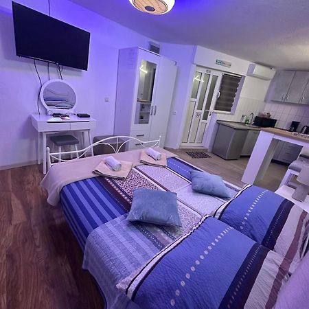 Studio Apartman M&M Split Exteriör bild